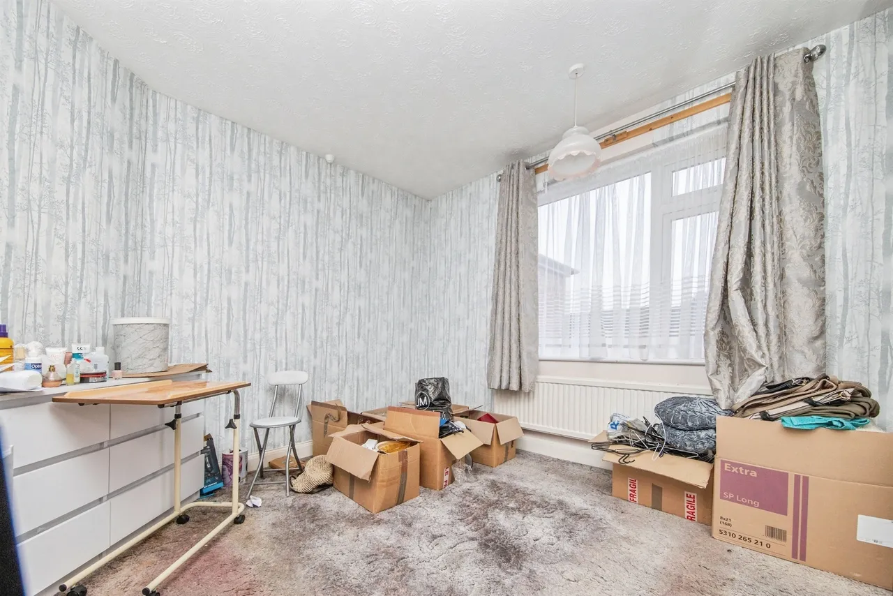 Lake Avenue, Clacton-On-Sea, CO15, photo 9