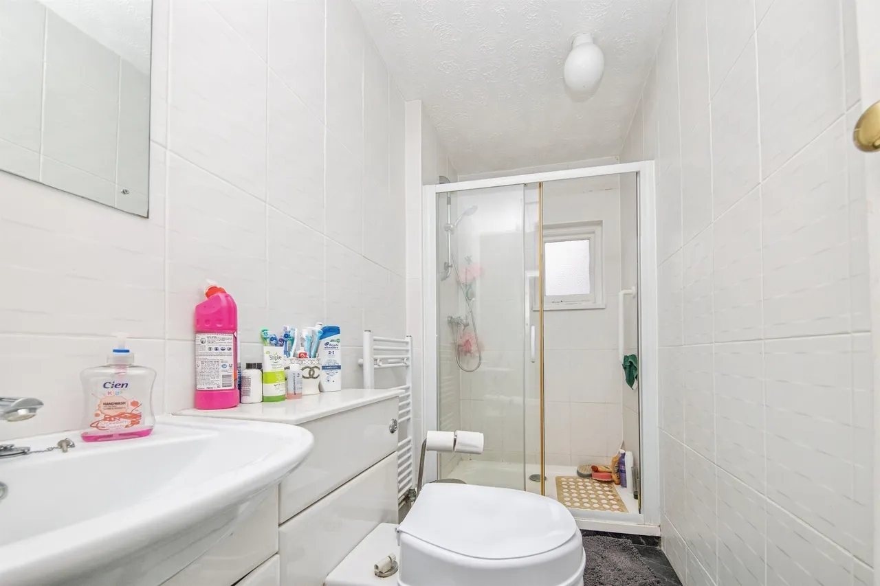 Lake Avenue, Clacton-On-Sea, CO15, photo 12