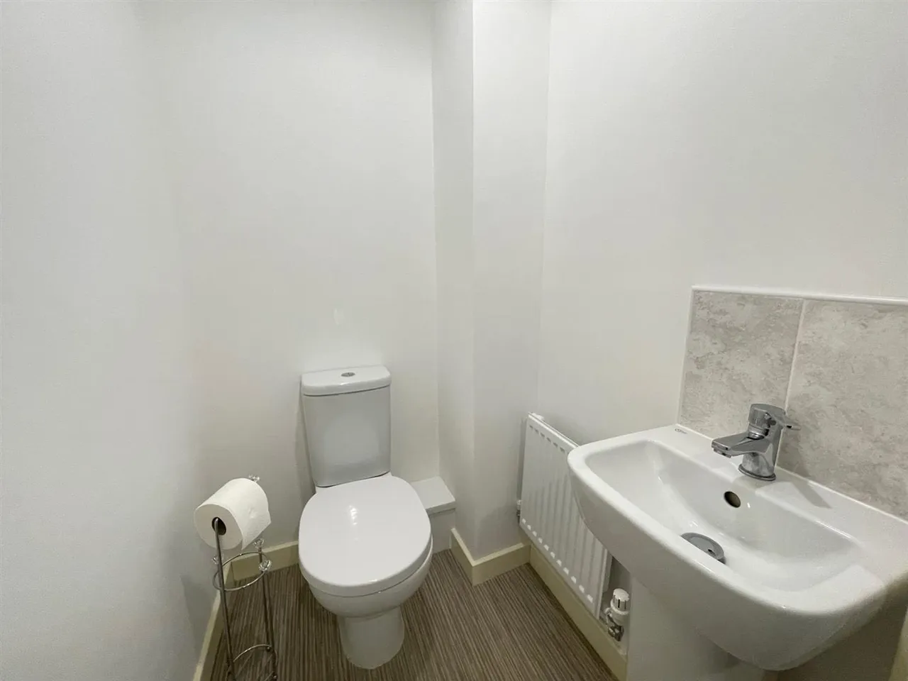 Ernest Avenue, Cayton, YO11, photo 9