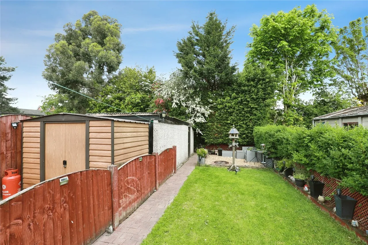 Jubilee Avenue, Crewe, Cheshire, CW2, photo 15