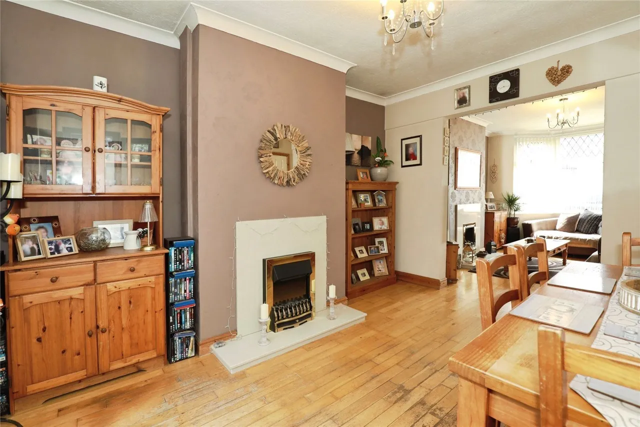 Jubilee Avenue, Crewe, Cheshire, CW2, photo 5
