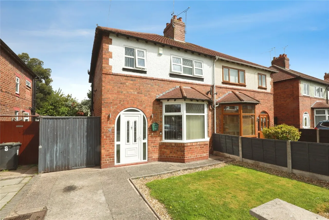 3 bed house for sale — Jubilee Avenue, Crewe, Cheshire, CW2