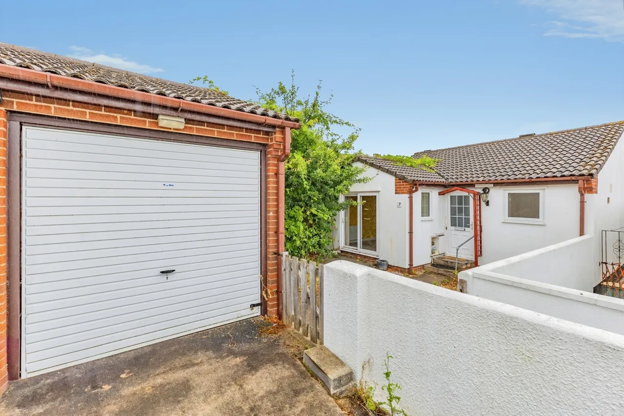 Orchid Avenue, Kingsteignton, TQ12, photo 3