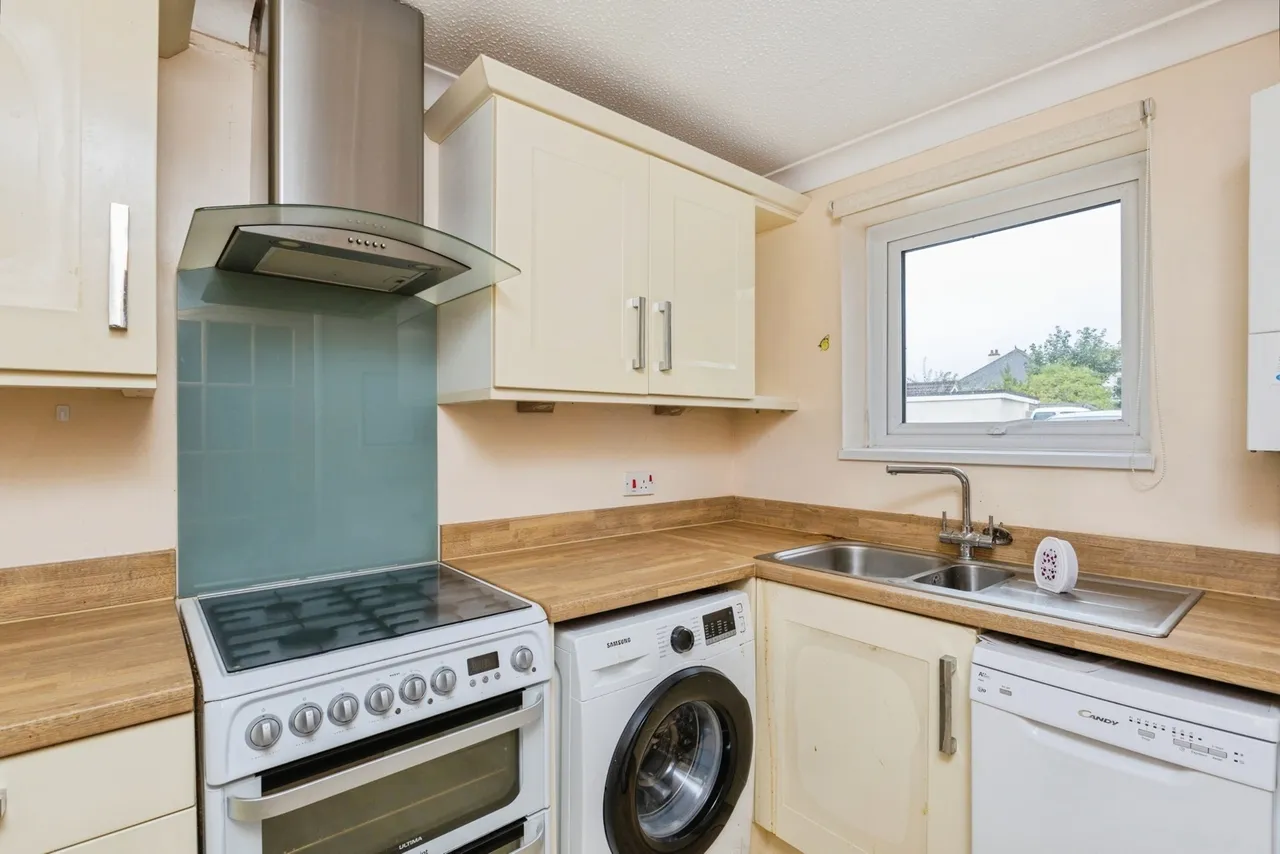 Orchid Avenue, Kingsteignton, TQ12, photo 6