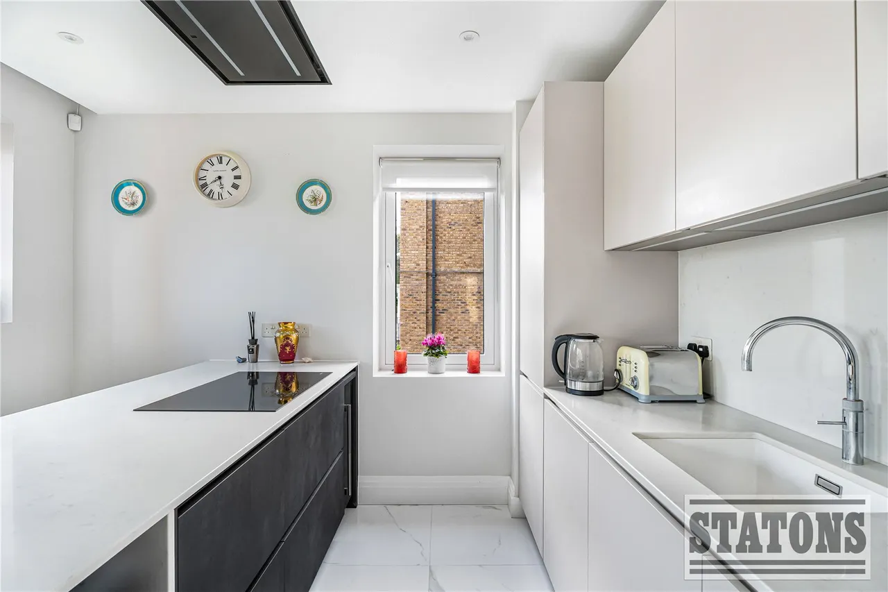 Watford Road, Radlett, Hertfordshire, WD7 8LD, photo 6