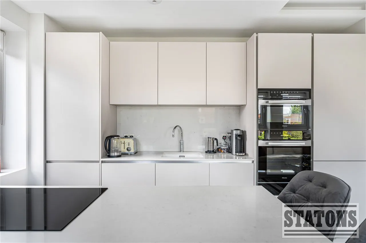 Watford Road, Radlett, Hertfordshire, WD7 8LD, photo 5