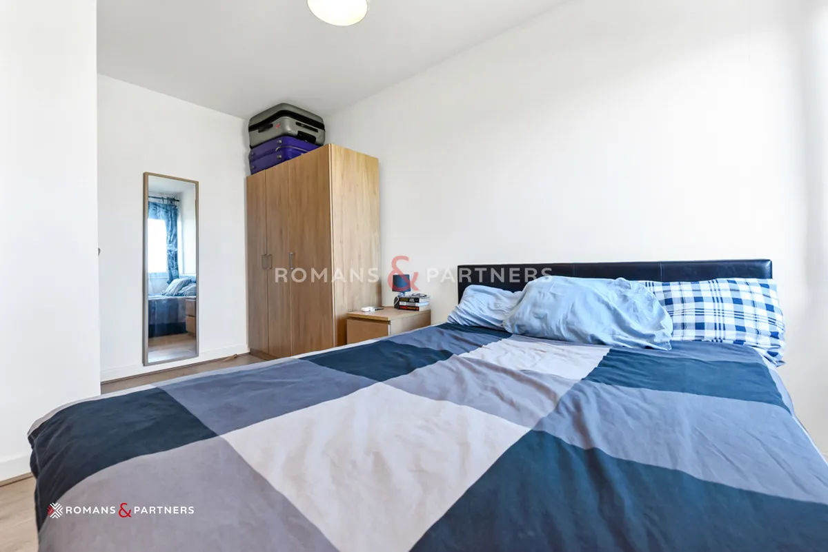 Ebbett Court, North Acton, W3, photo 10