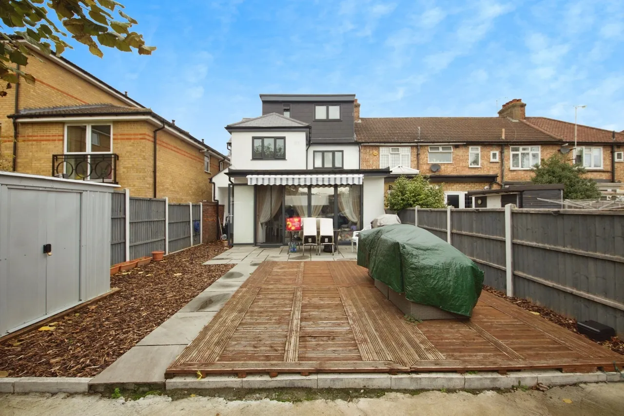 Thurloe Gardens, Romford, RM1, photo 15