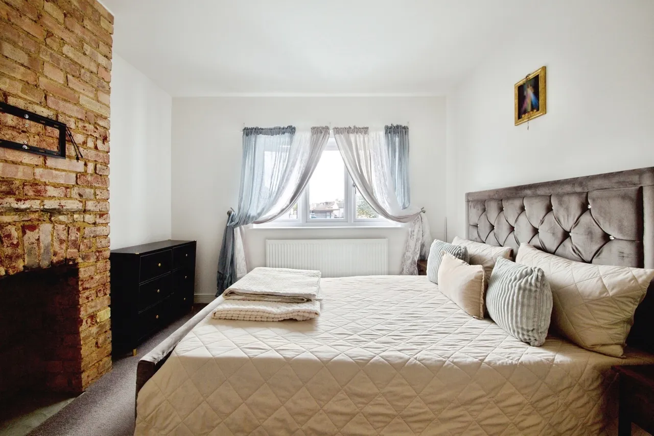 Thurloe Gardens, Romford, RM1, photo 10