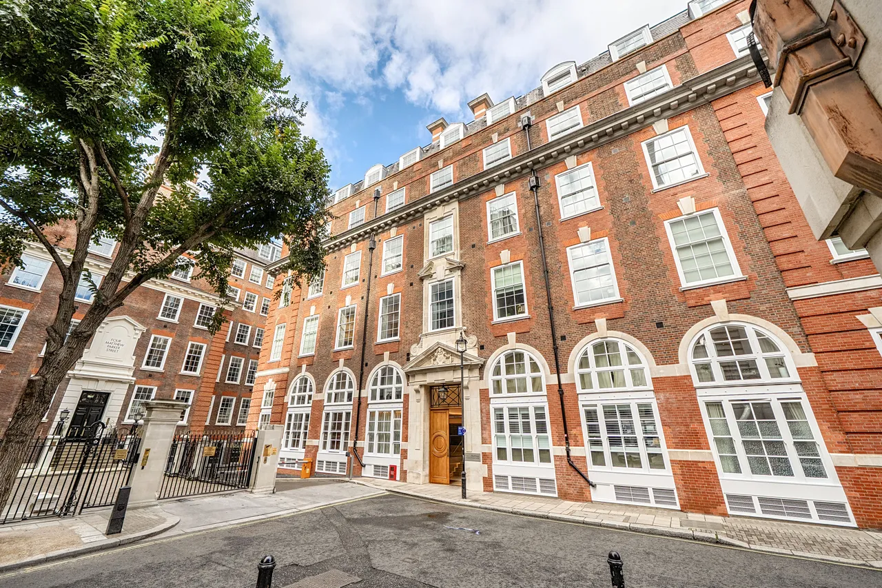 London, SW1H, photo 11