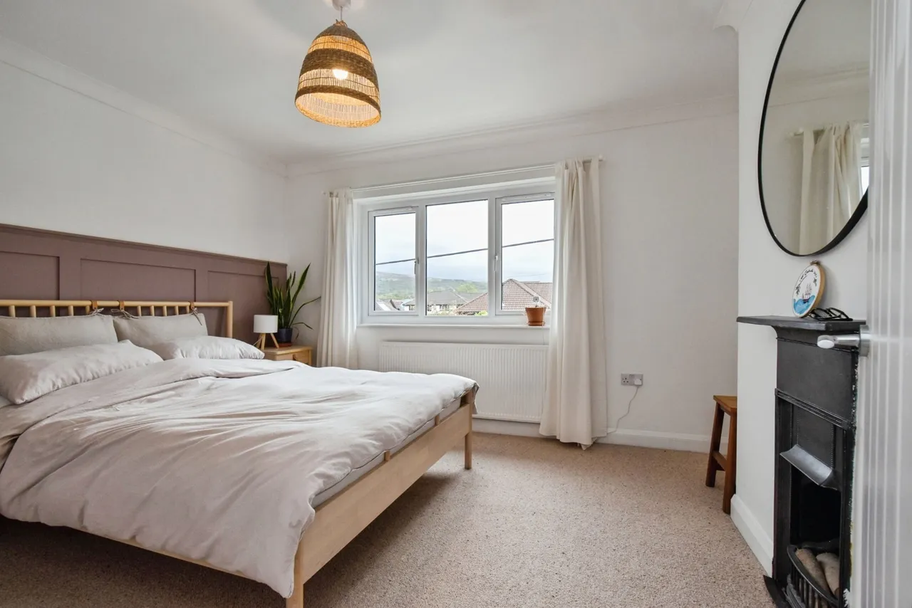 Maesgrenig, Glanamman, SA18, photo 18