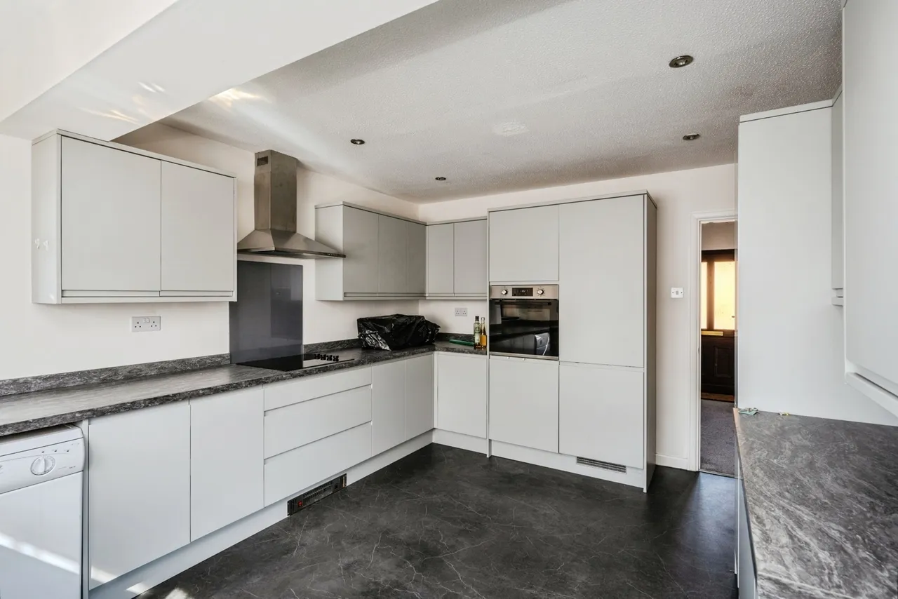 Heol Nant Y Cwm, Gorseinon, SA4, photo 2