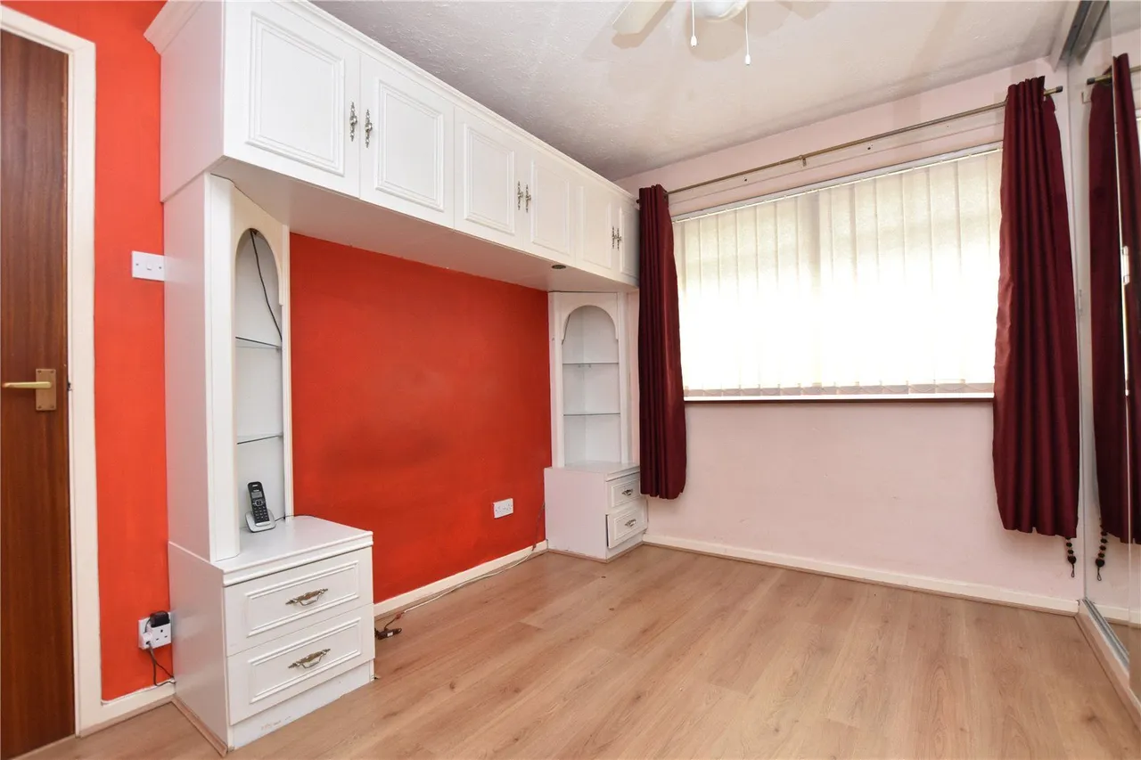 Baker Street, Morley, LS27, photo 12