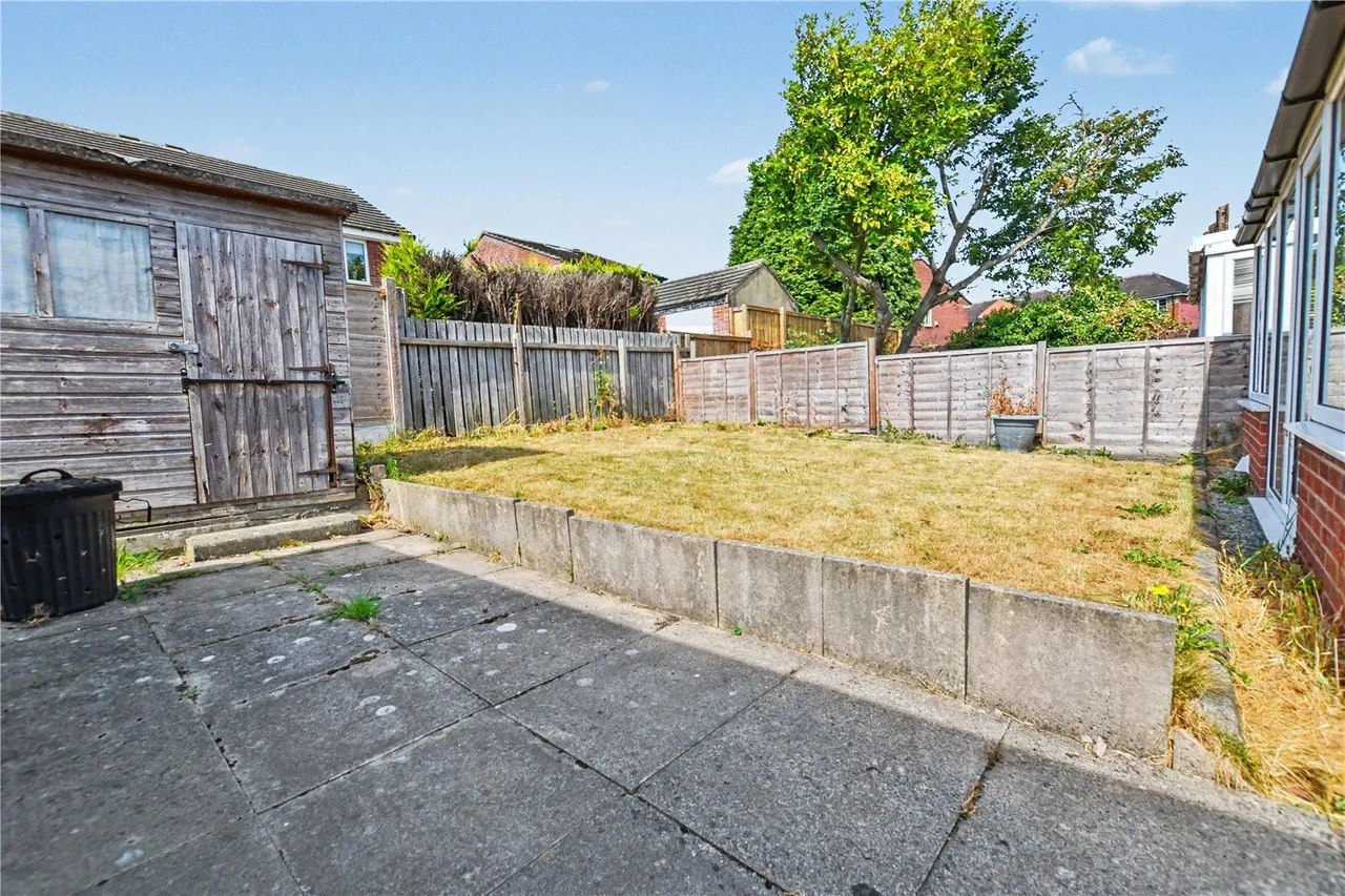 Baker Street, Morley, LS27, photo 9