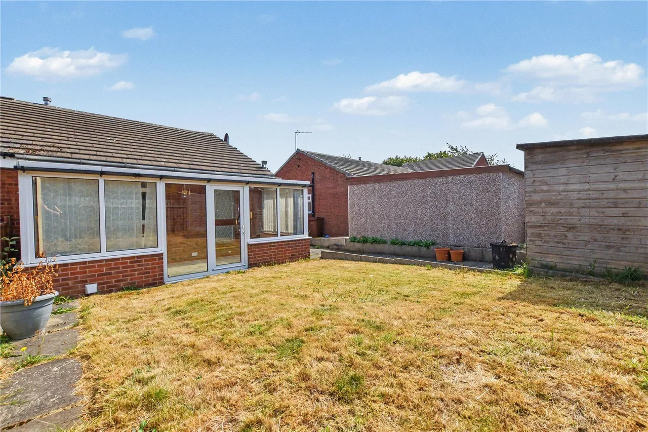 Baker Street, Morley, LS27, photo 17