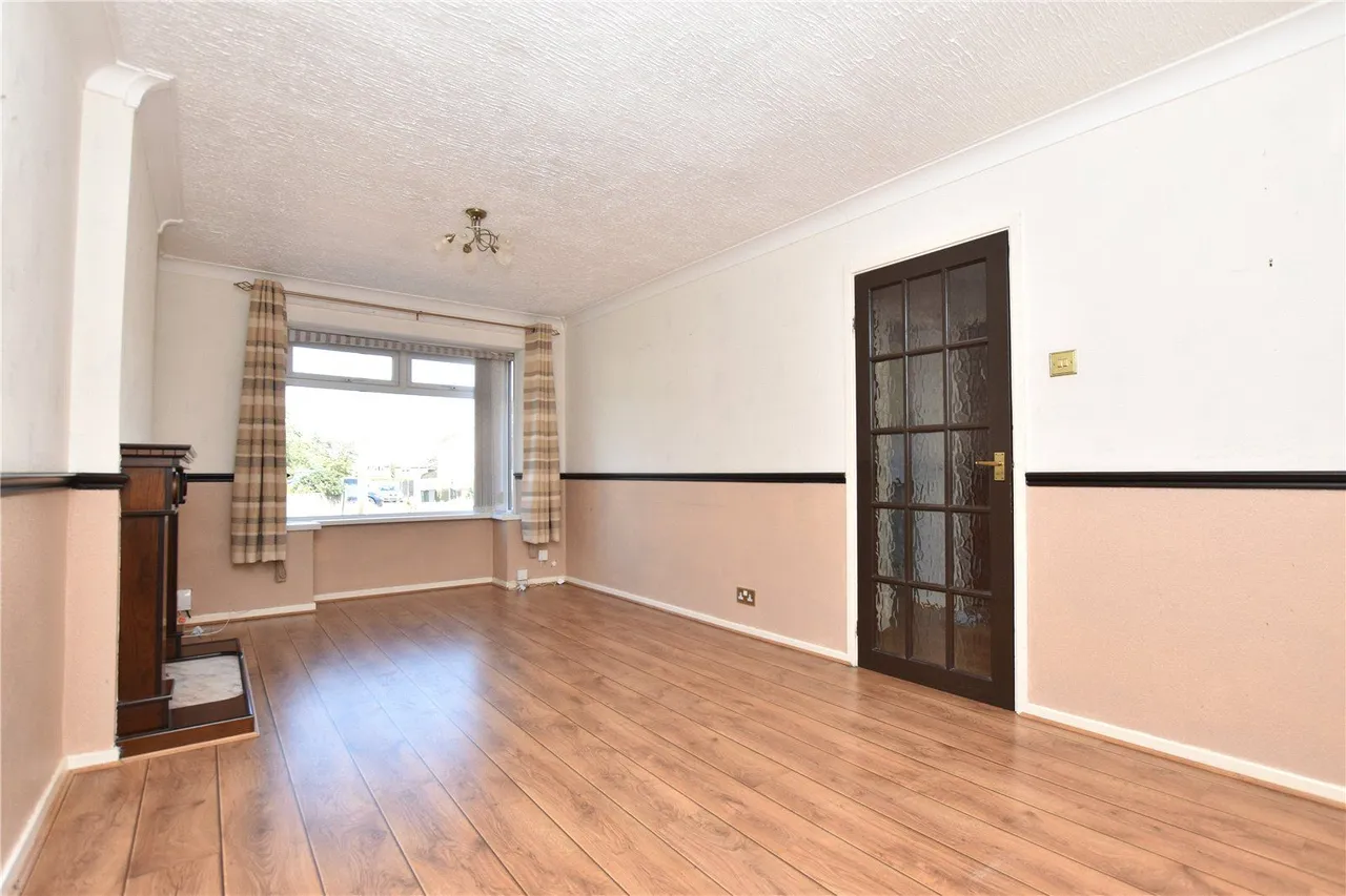 Baker Street, Morley, LS27, photo 3