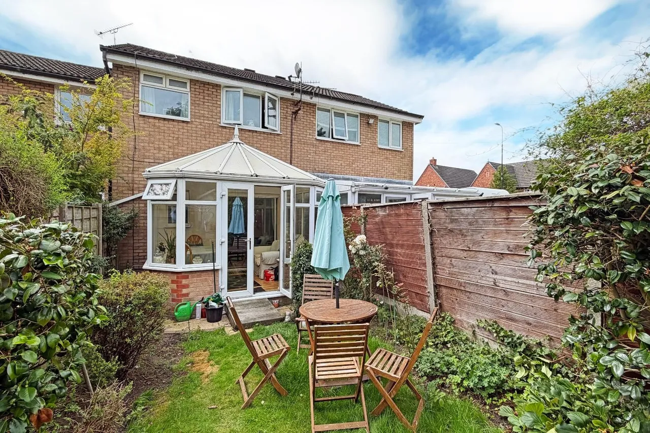Cranberry Close, Altrincham, Cheshire WA14 5JU, photo 16