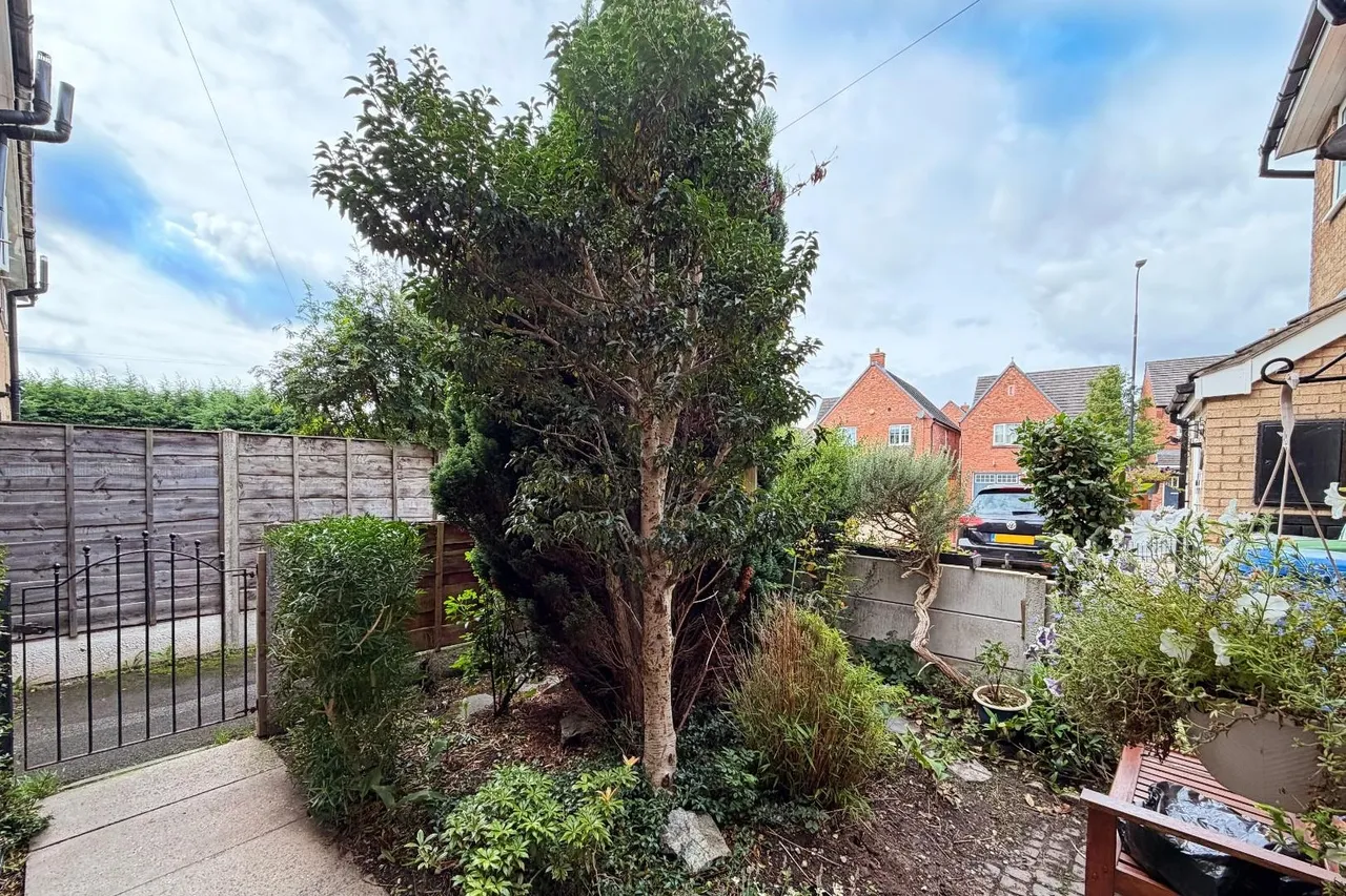 Cranberry Close, Altrincham, Cheshire WA14 5JU, photo 20
