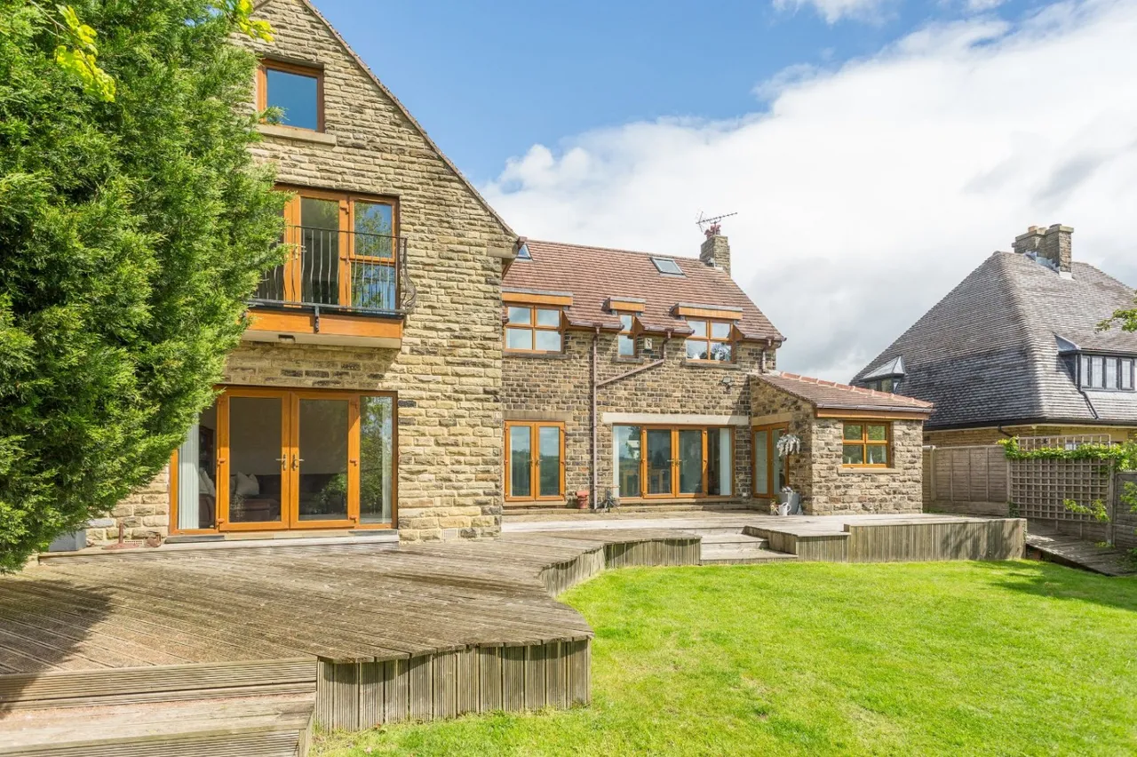Halifax Road, Hightown, WF15, photo 5