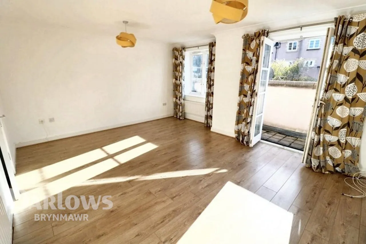 Bay Tree Lane, Abergavenny, photo 3