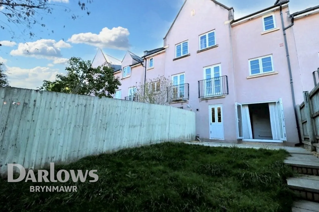 Bay Tree Lane, Abergavenny, photo 26