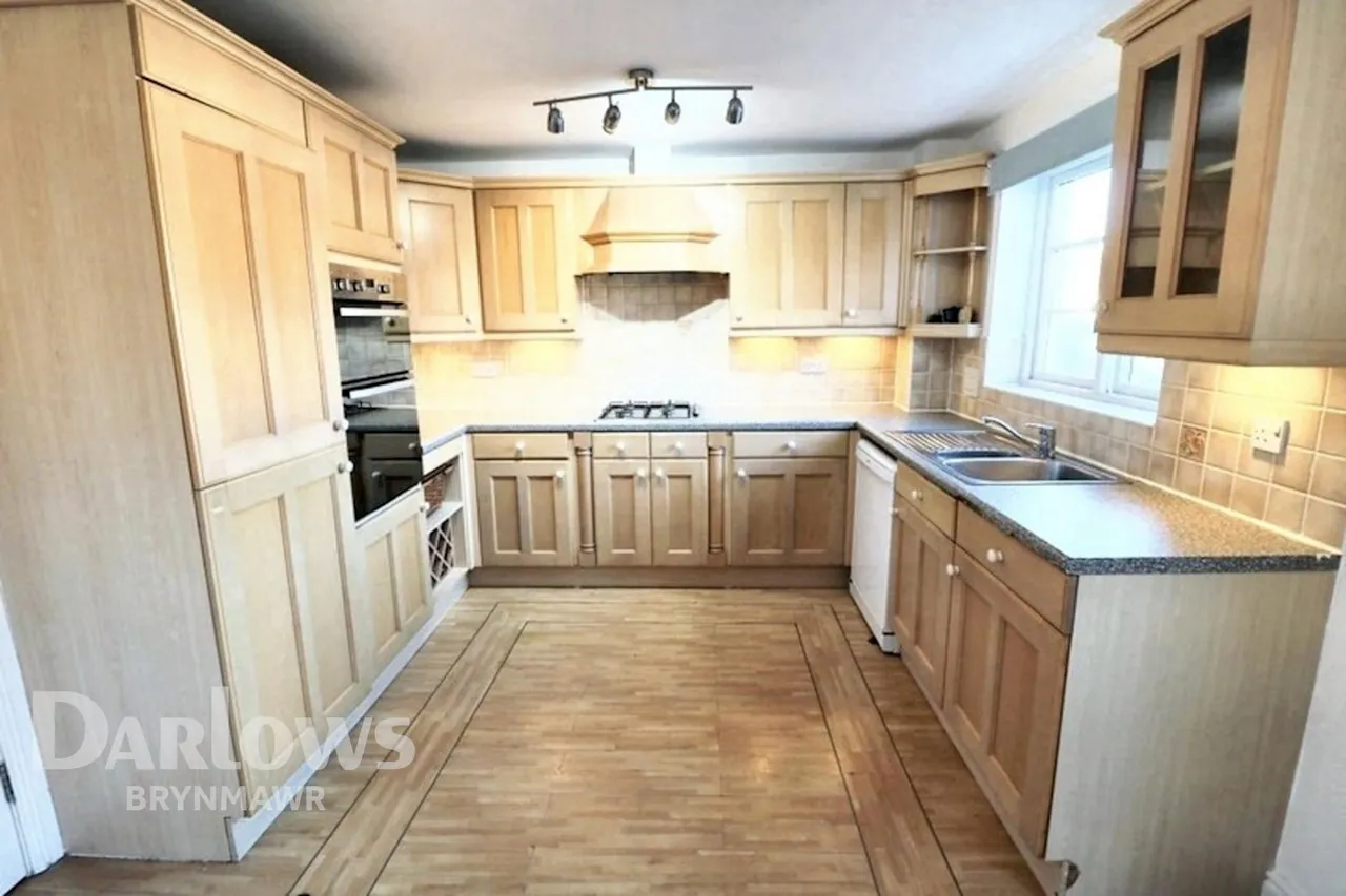 Bay Tree Lane, Abergavenny, photo 18