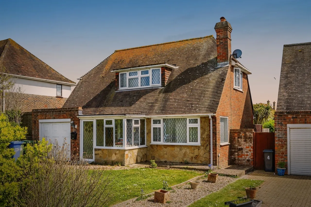 Beacon Road, Seaford, BN25, photo 17