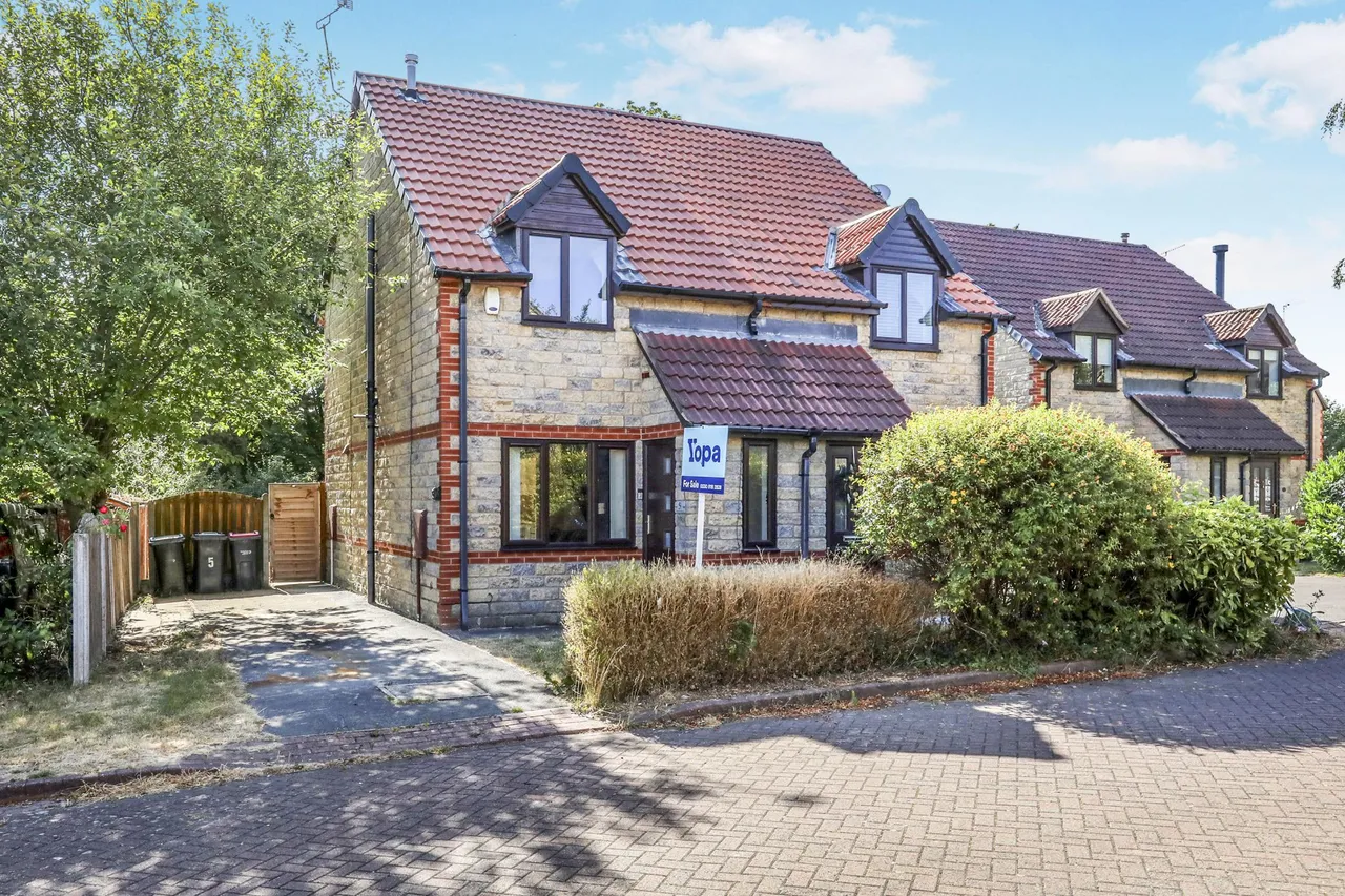 2 bed house for sale, Whitfield Gardens, Worksop, S81