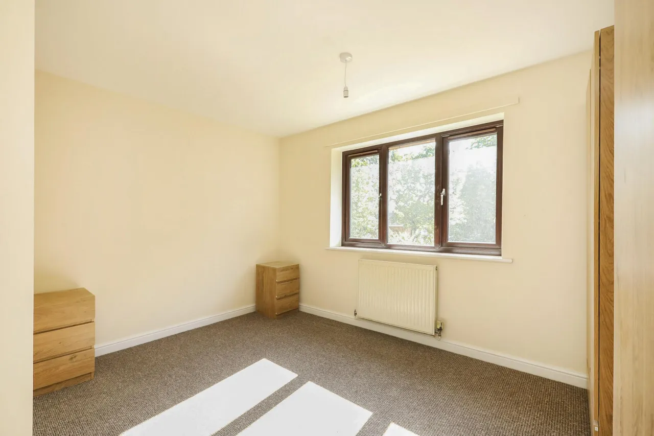 Whitfield Gardens, Worksop, S81, photo 14