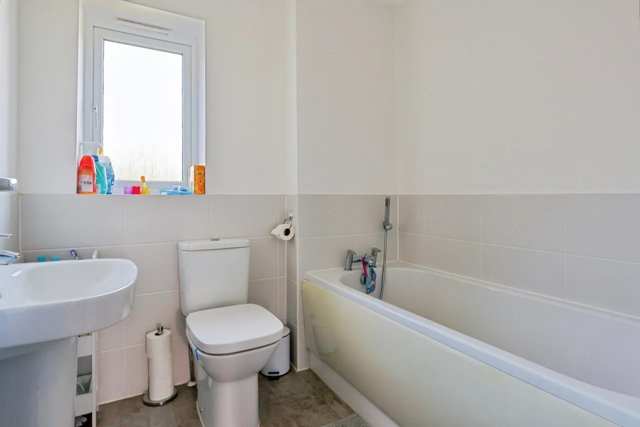 Mannock Way, Poole, BH17, photo 12