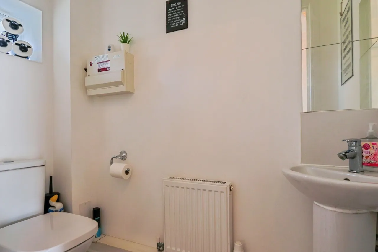 Mannock Way, Poole, BH17, photo 13