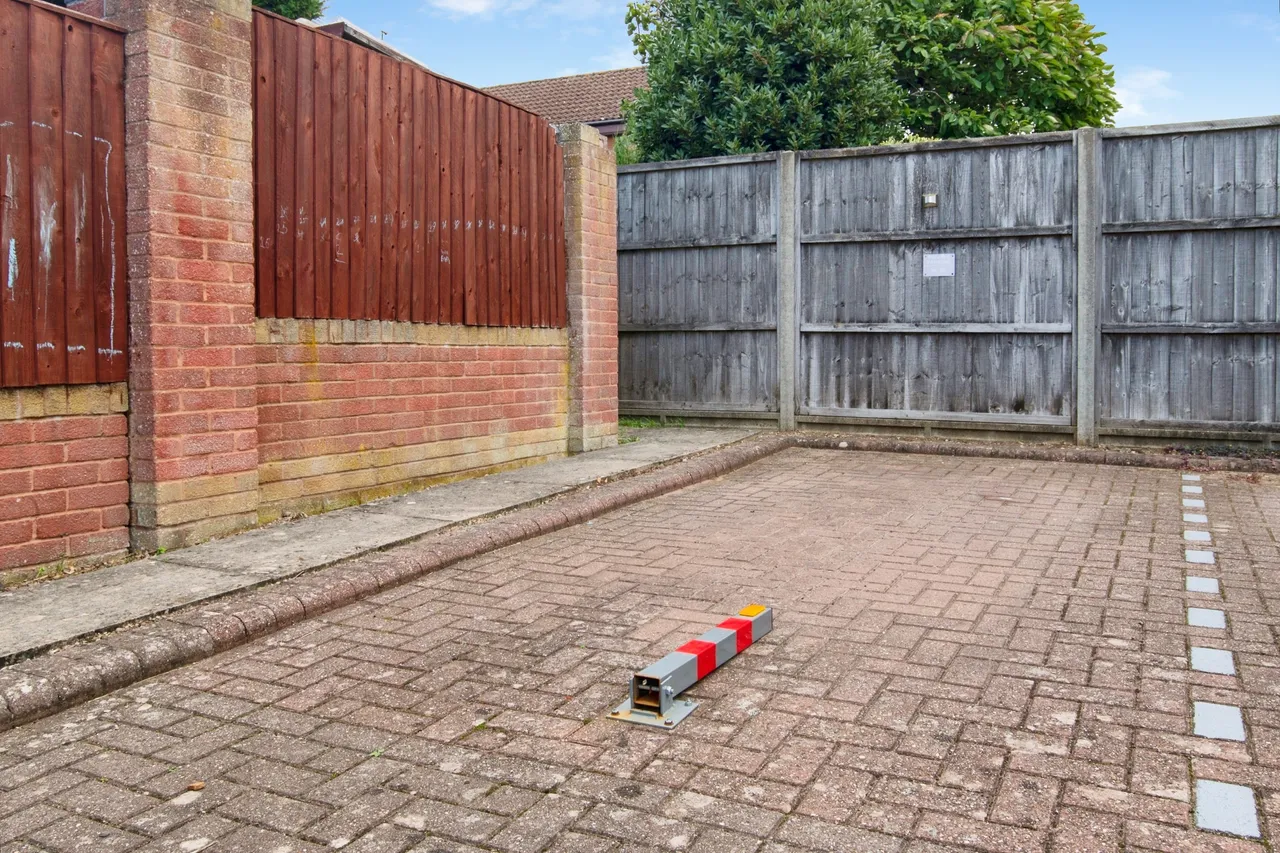 St. Philips Drive, Evesham, WR11, photo 14