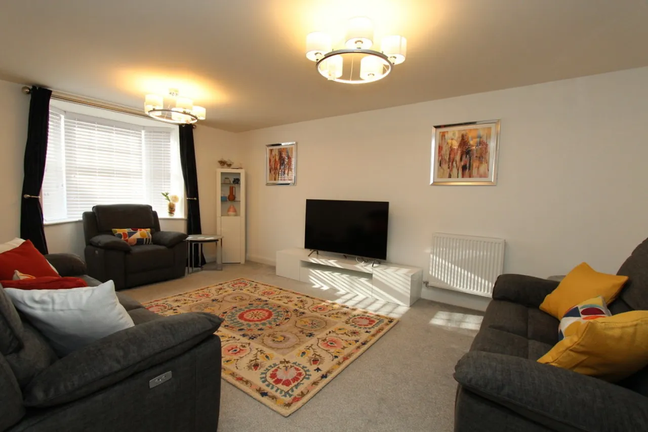 Chawton Way, Dunstall Park, B78, photo 3