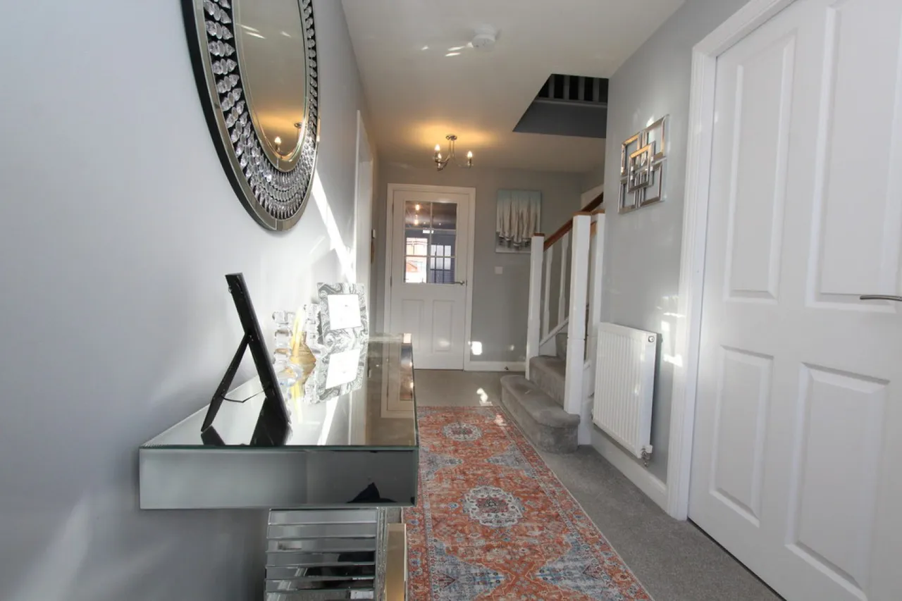 Chawton Way, Dunstall Park, B78, photo 2