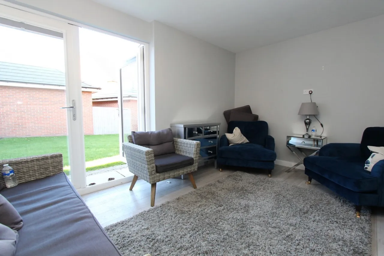 Chawton Way, Dunstall Park, B78, photo 18