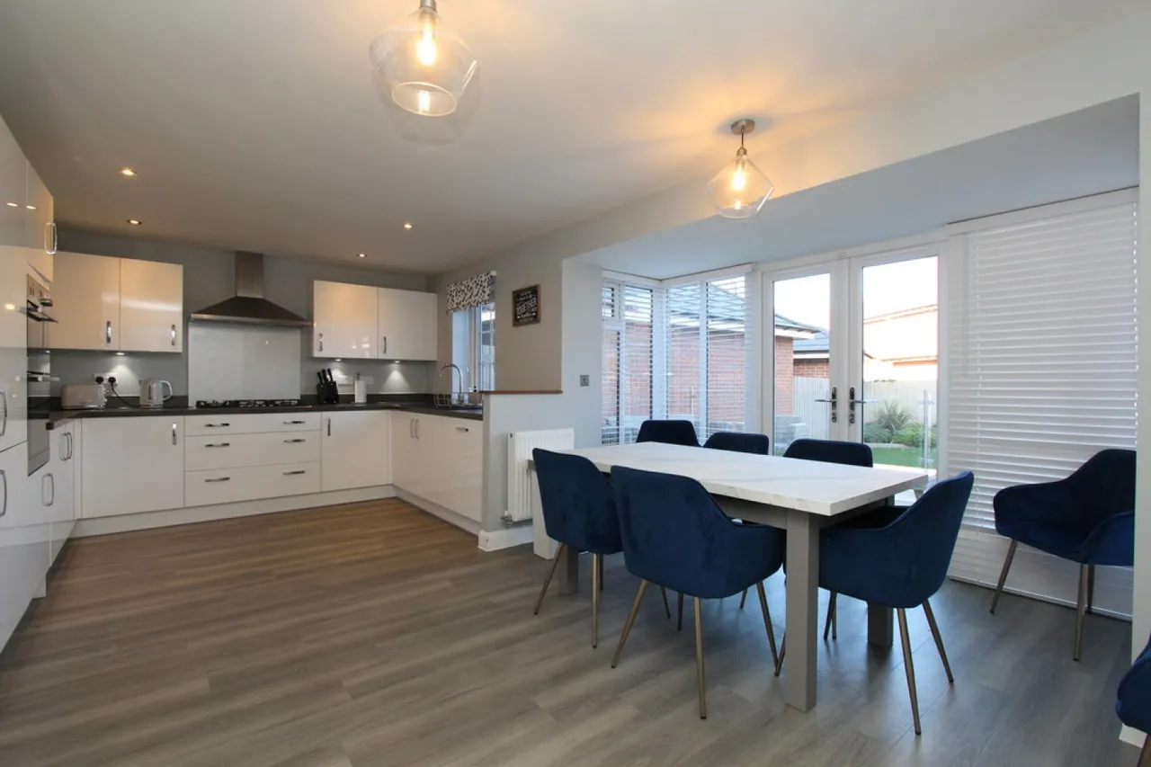 Chawton Way, Dunstall Park, B78, photo 5