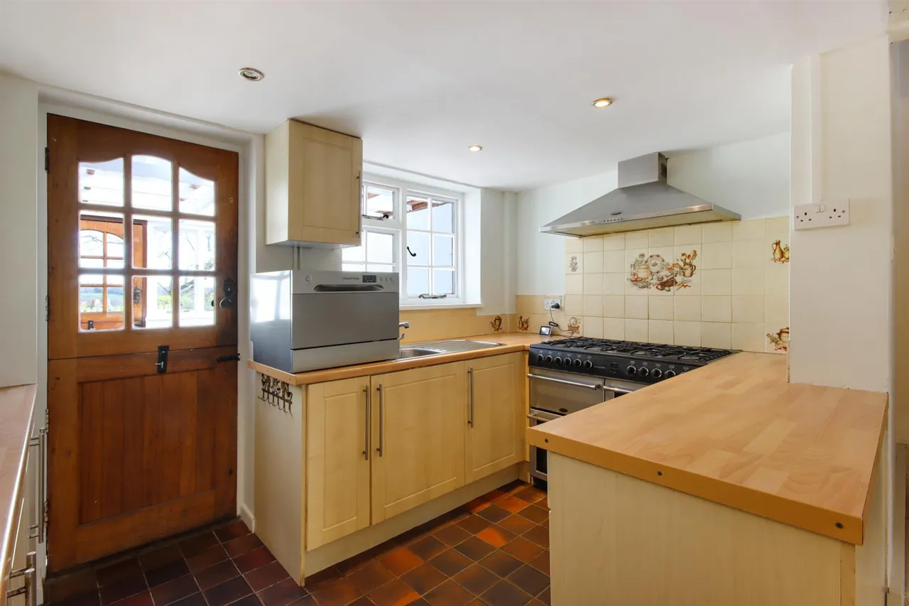 Wellers Town Road, Chiddingstone, photo 6