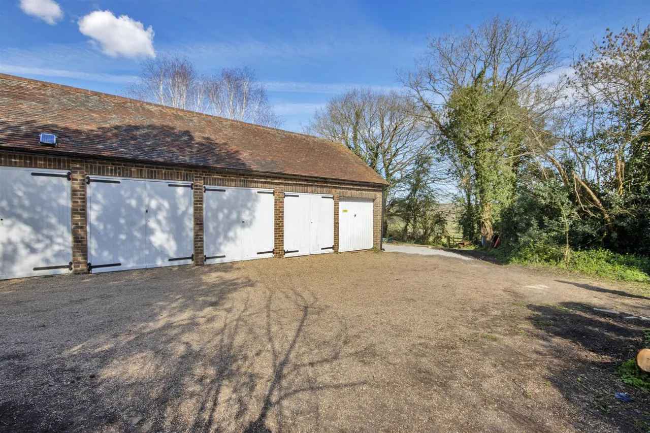 Wellers Town Road, Chiddingstone, photo 16