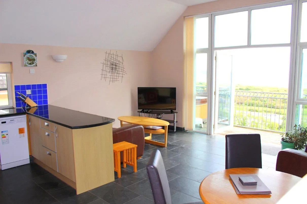 Pendine Manor, Pendine, SA33, photo 5