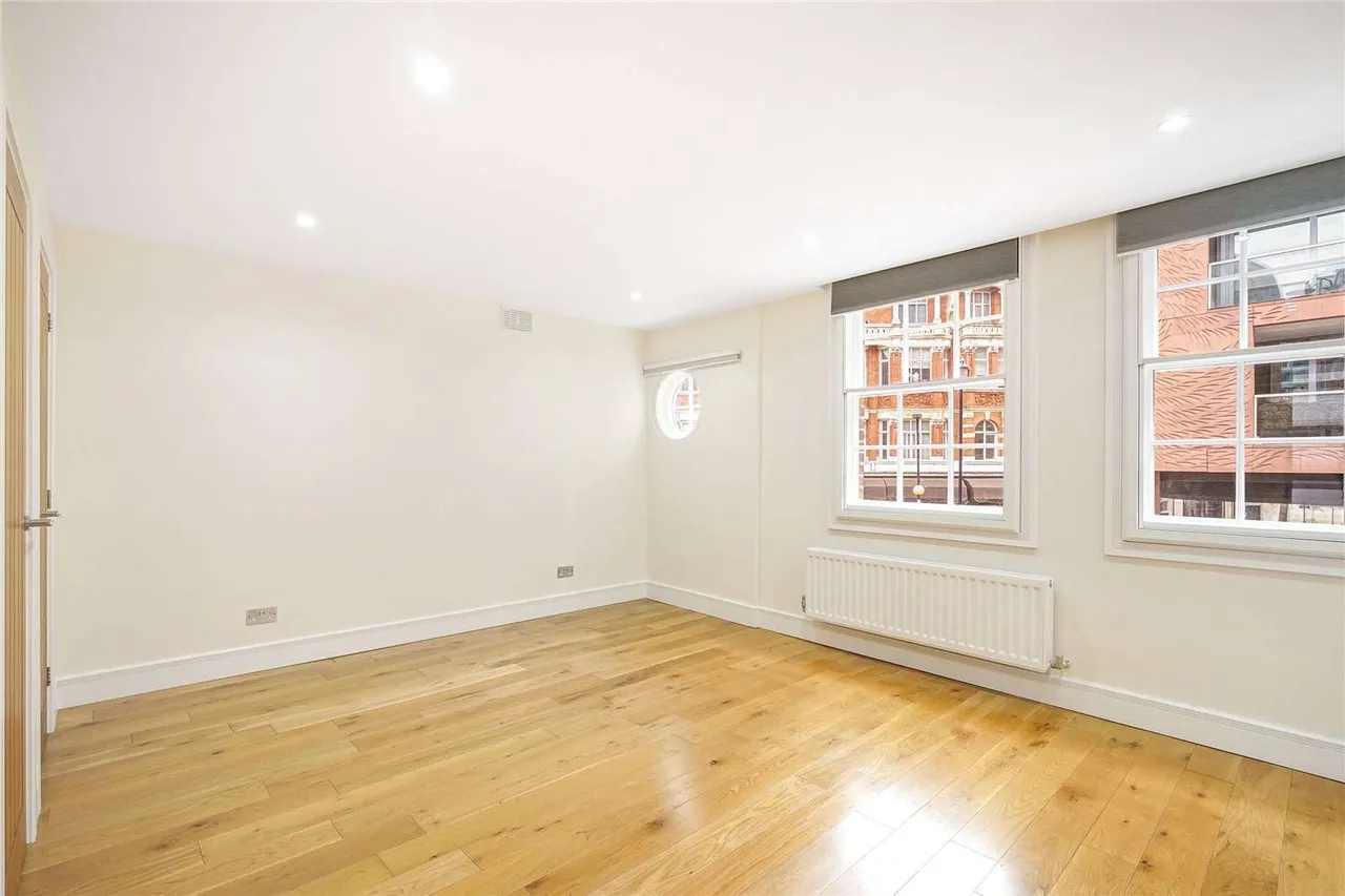 2 bed flat to rent — Buckingham Gate, Westminster, London, SW1E 6BS