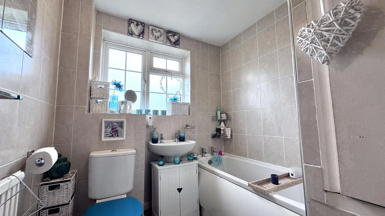 Bracken Walk, Markfield, LE67, photo 10