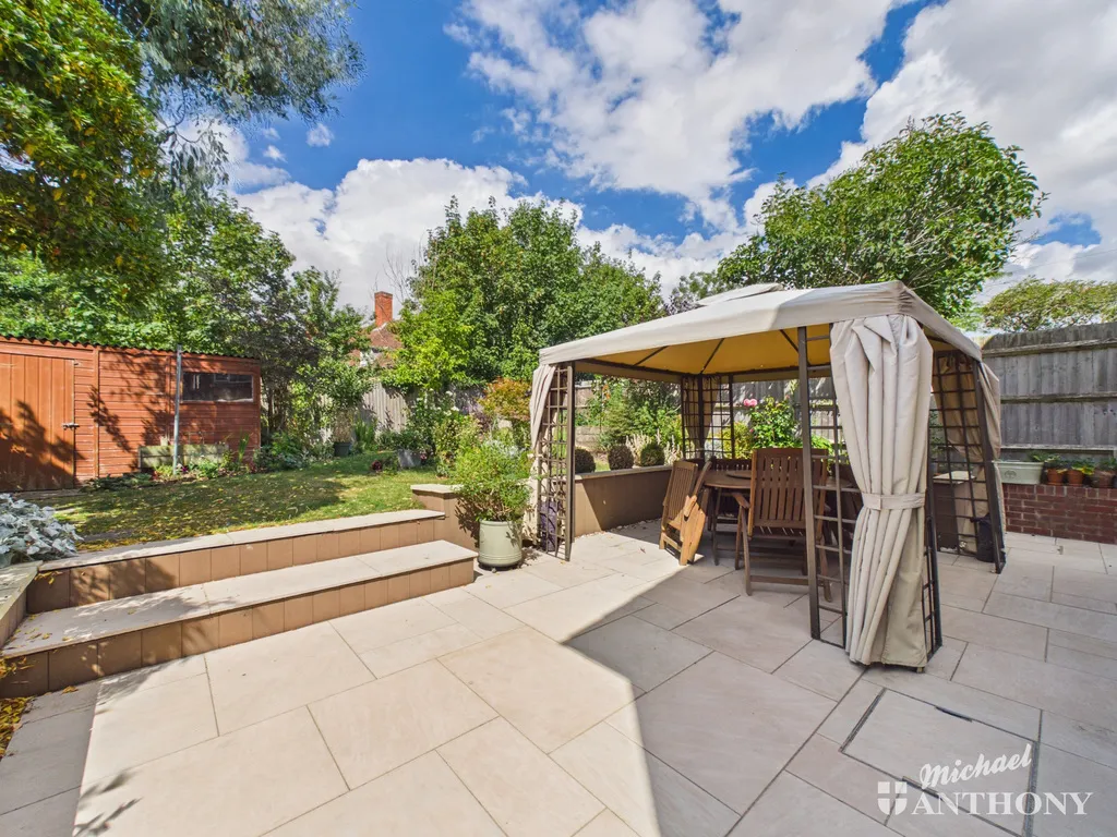 Chestnut Close, Waddesdon, Aylesbury, HP18 0LJ, photo 16