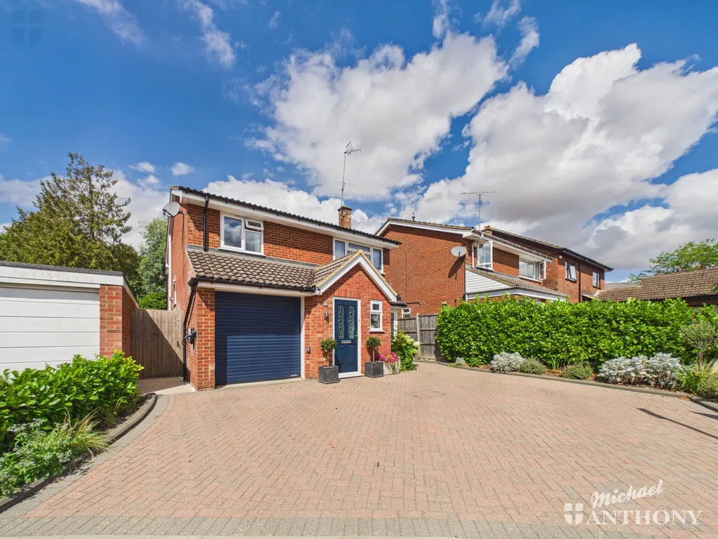 4 bed house for sale — Chestnut Close, Waddesdon, Aylesbury, HP18 0LJ