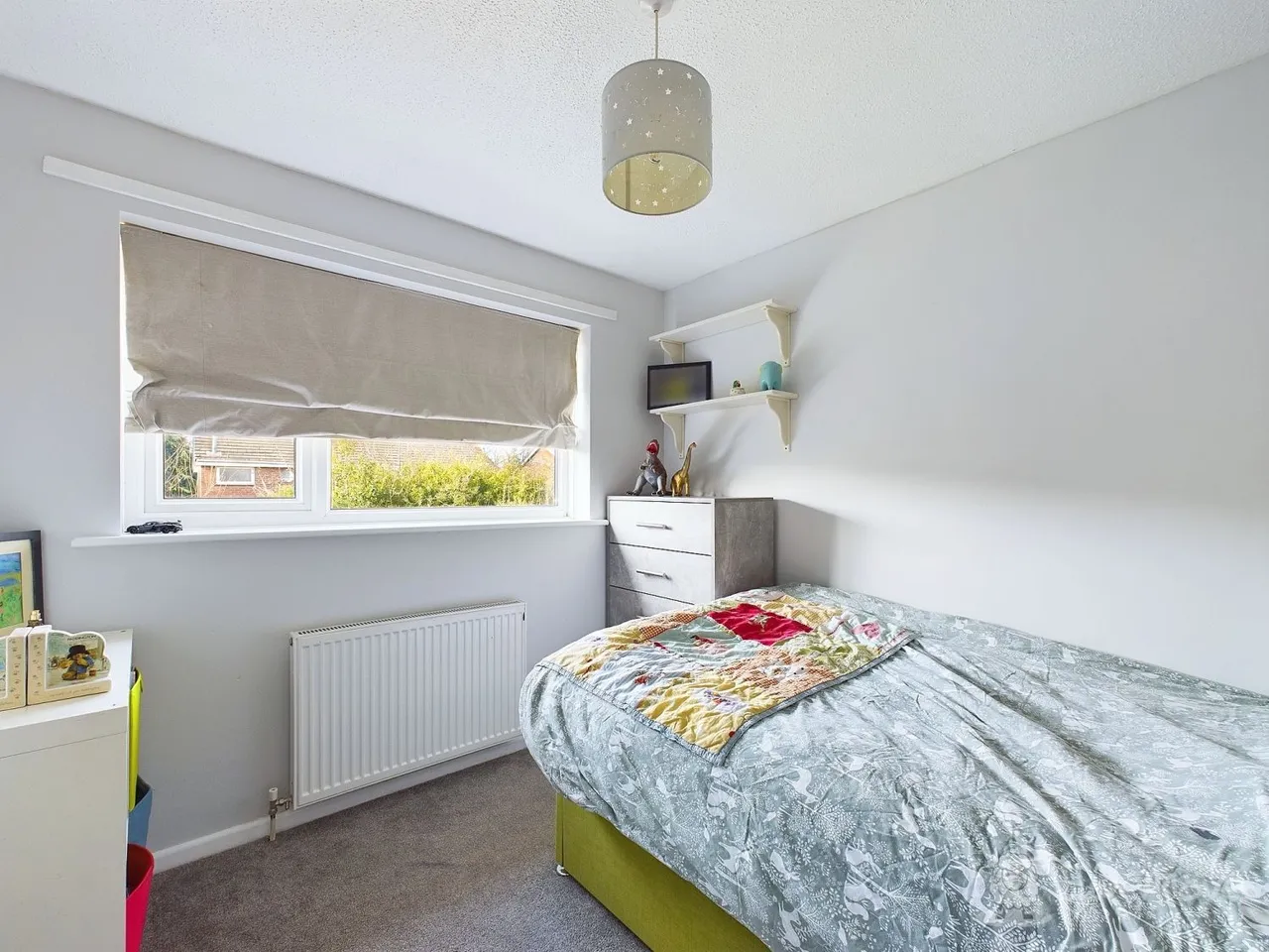 Southdown Crescent, Cheadle Hulme, SK8, photo 12