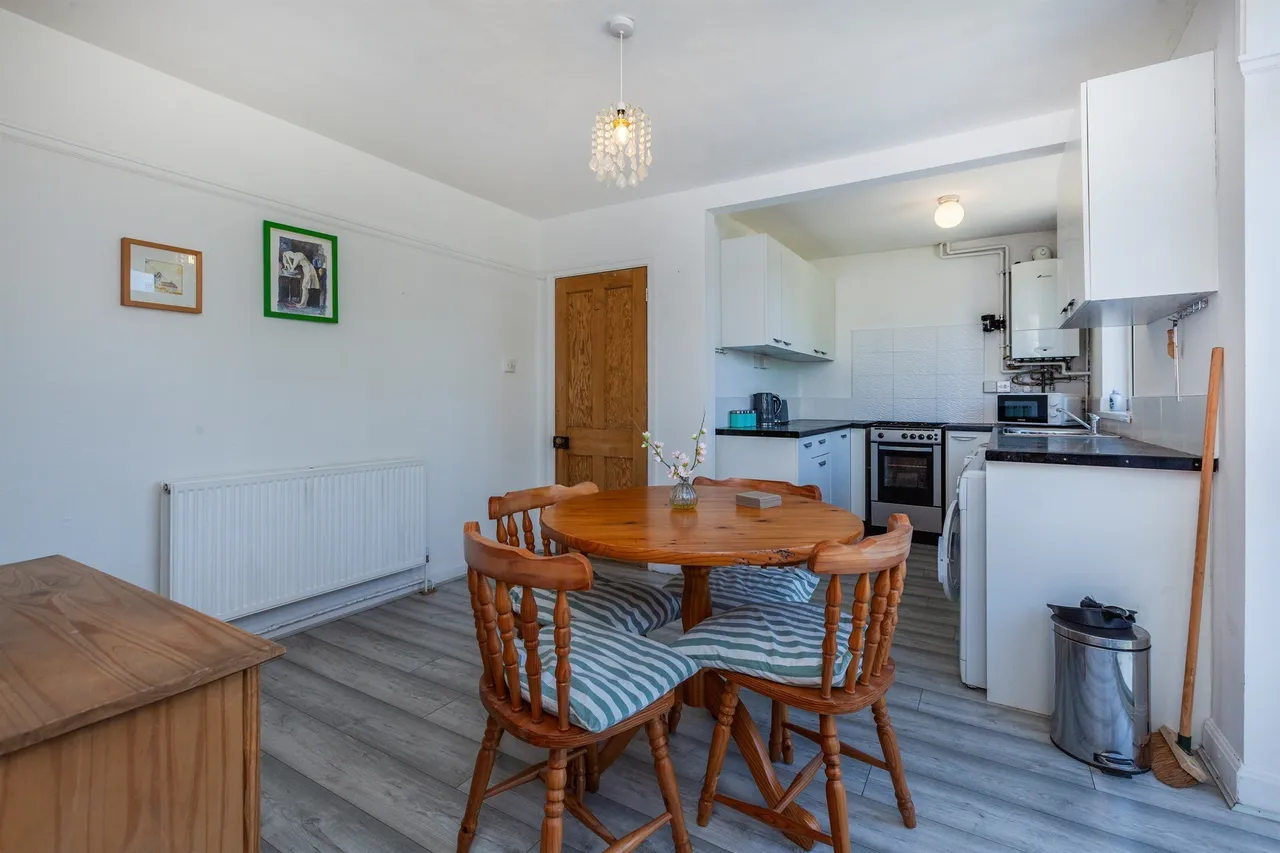 Mortimer Way, Leicester, photo 12