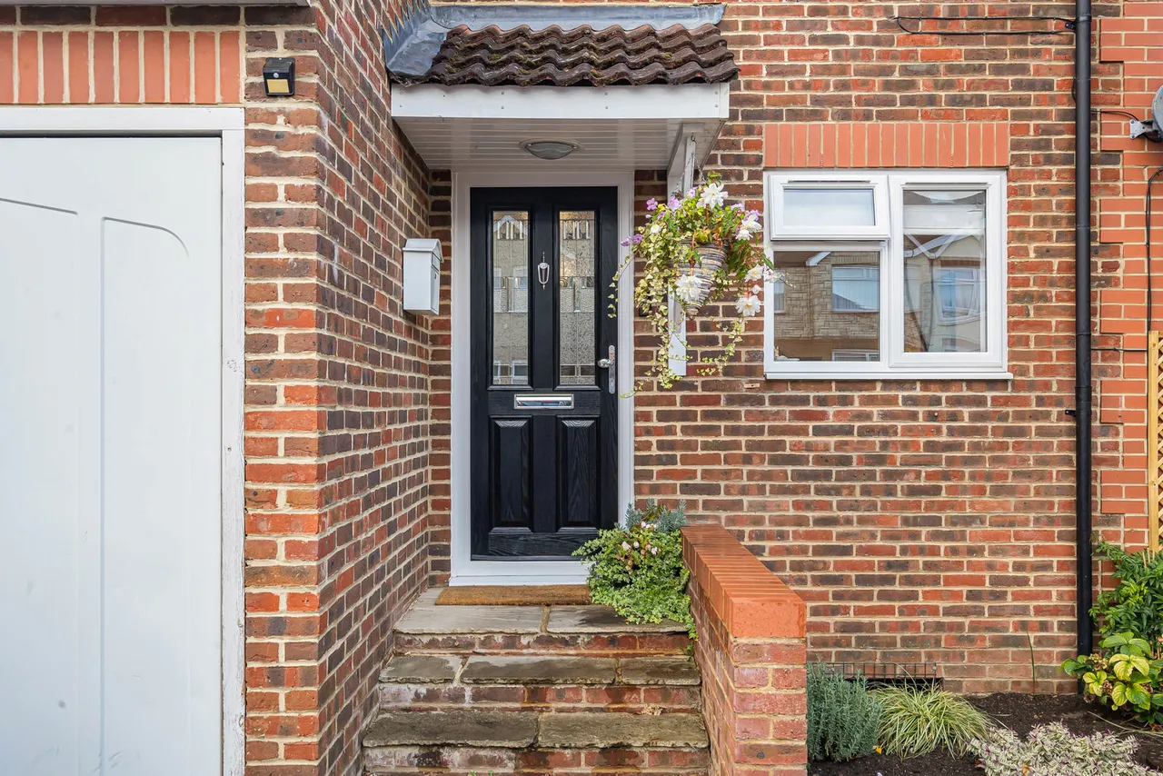 Oak Avenue, Egham, TW20, photo 28
