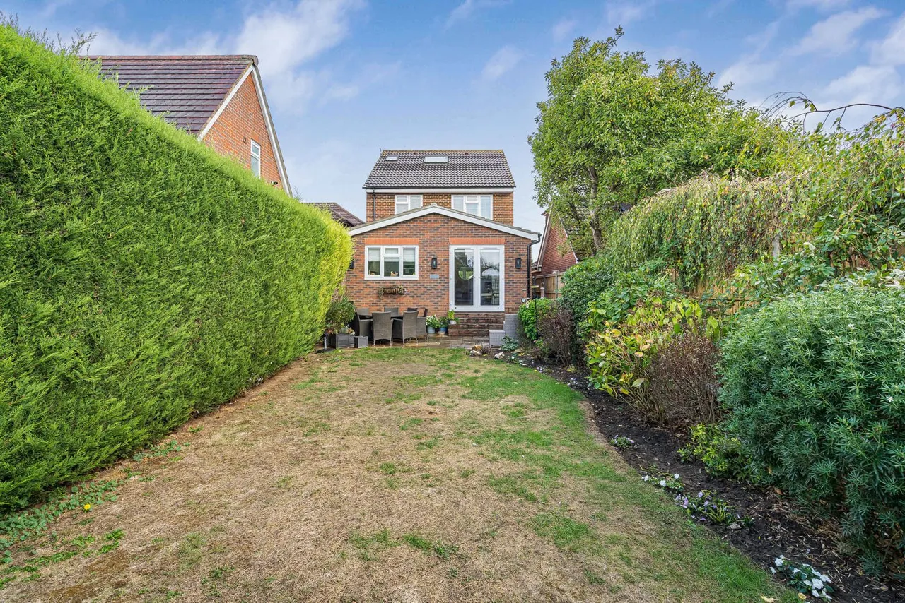 Oak Avenue, Egham, TW20, photo 5