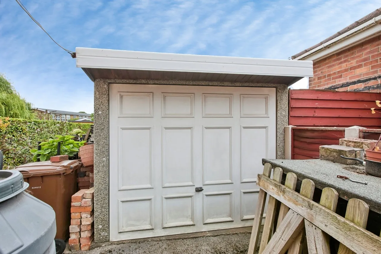 Tutbury Road, Burton-on-Trent, DE13, photo 11