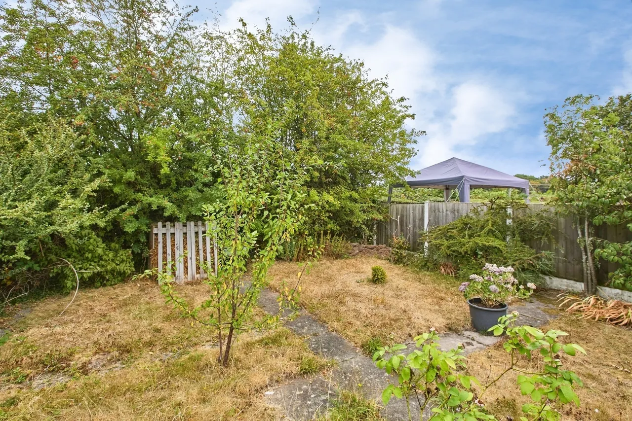 Tutbury Road, Burton-on-Trent, DE13, photo 17