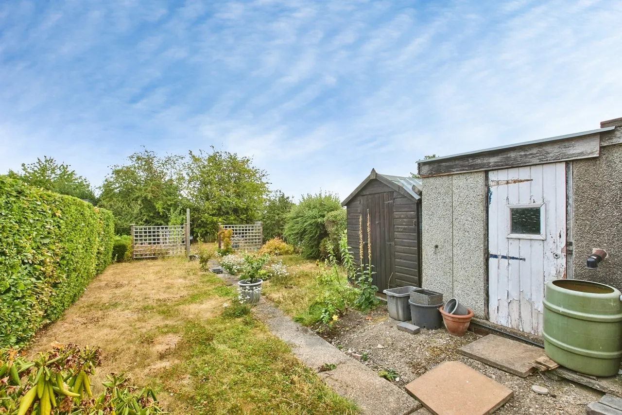 Tutbury Road, Burton-on-Trent, DE13, photo 12